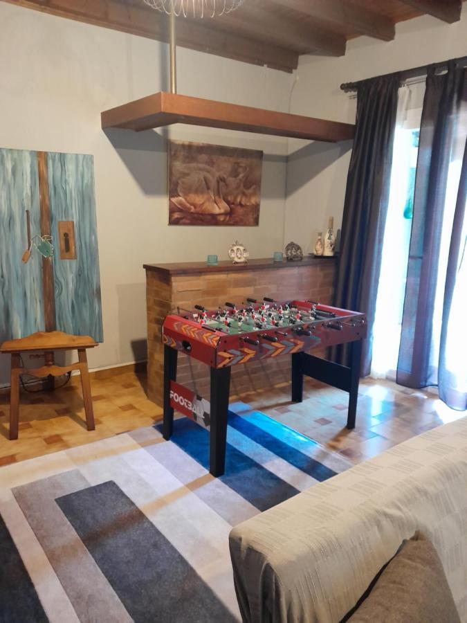 הוילה פאלאוקסטריצה Manteshouse מראה חיצוני תמונה